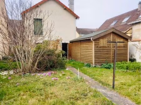 a rénover : centre morangis : maison 49m2 sur terrain