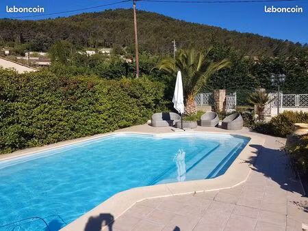 villa traditionnelle provençale