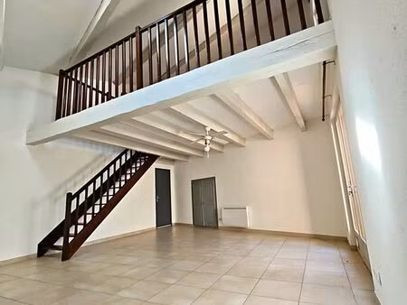 appartement 3 pièces 84 m²