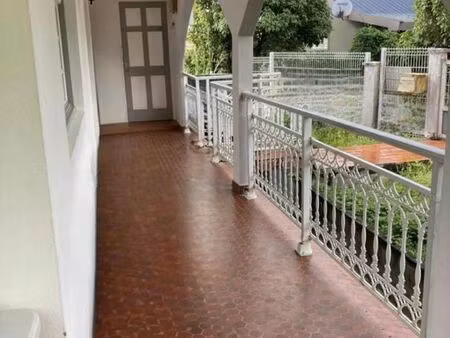 immeuble 268 m² le morne vert