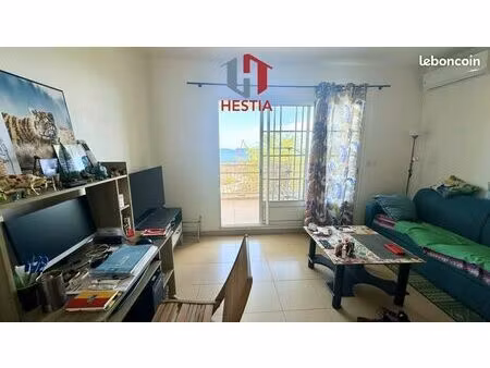 studio 1 pièce 26 m²