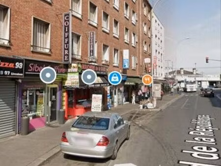 5 caves à la gare rer de noisy le sec