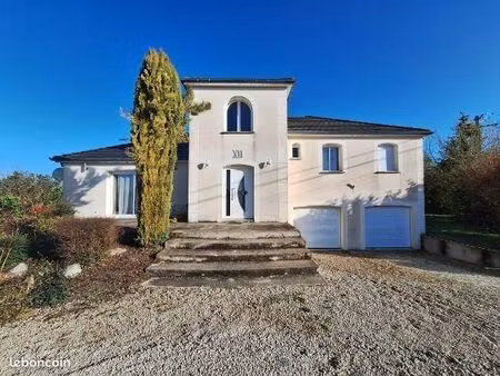 maison 5 pièces 152 m²