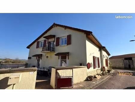 maison 6 pièces 153 m²