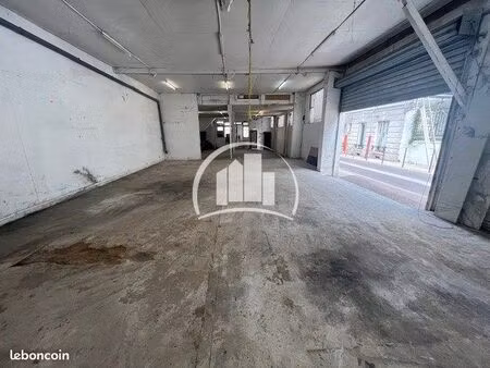 local 240 m² les lilas