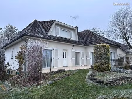 maison 7 pièces 190m2