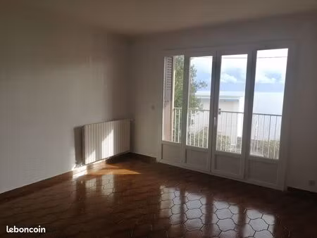 t3/t4 traversant – terrasse – vue mer – miomo