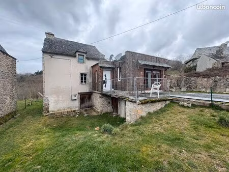 florentin-la-capelle  maison de campagne + 9 ha de terrain