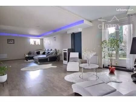 grange 6 pièces 177 m²