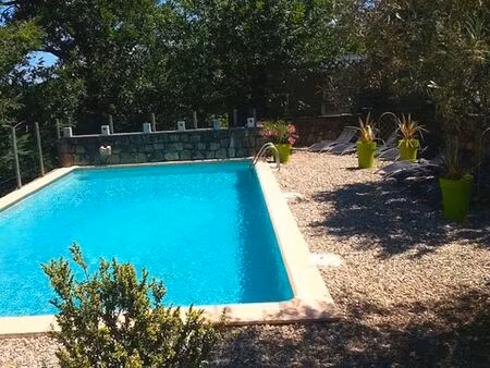 tres beau mas de village * vue degagee * deux gites et un studio * terrain arbore avec gra