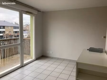 appartement t2 onet le chateau