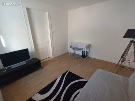 appartement 2 pièces - centre ville - ornans