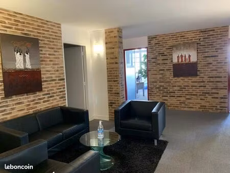 bureaux 102 m² bergerac