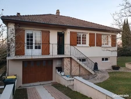maison 4 chambres à louer sur bourges avec terrain et sous sol