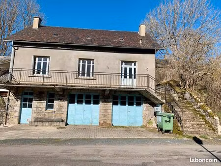 maison saint-bonnet de condat (15)