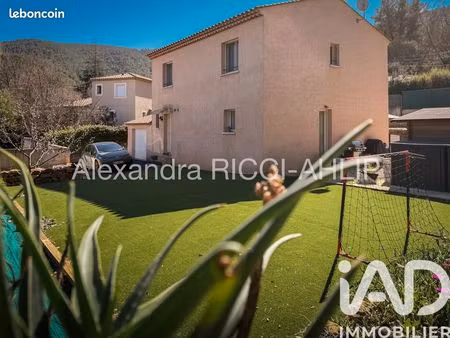 maison familiale 5 pièces 148 m²