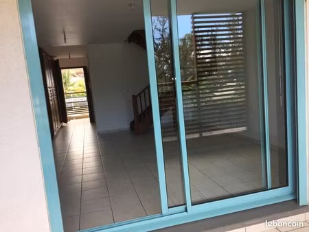 loue f3 duplex st leu ville