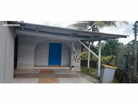 loue f2 meublé au larivot charges comprises