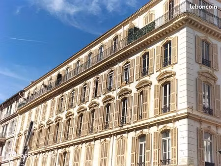 sur jean médecin  grand appartement bourgeois de 150 m2 en étage  tbe  6 pièces (4 chambre