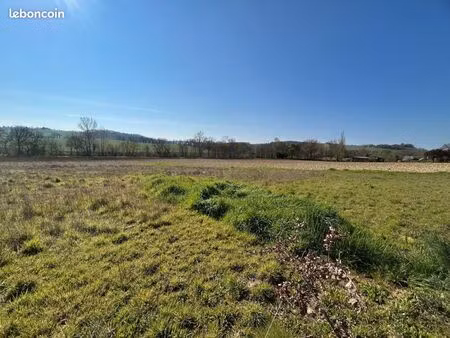 terrain 1 989 m² samatan