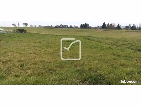 terrain 1545 m² saint-viance