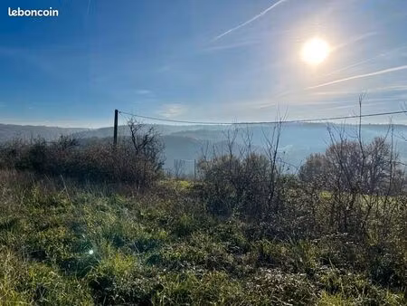 terrain 1 780 m² beynat