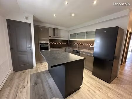 duplex 5 pièces 106 m²