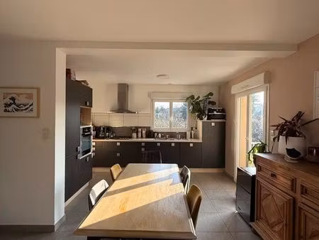 appartement 4 pièces 90m2 - terrasse 25m2 et double garage