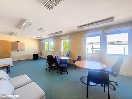 bureaux modulables – emplacement stratégique face à la gare de troyes