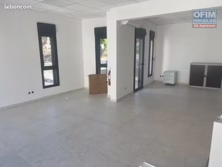 local commercial 40 m²
