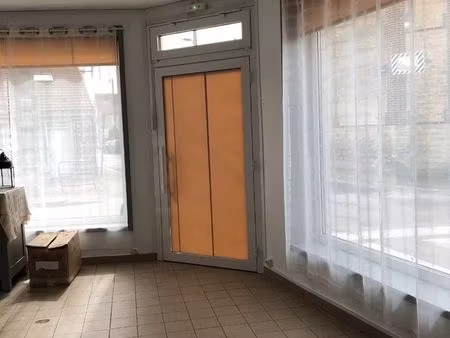 local commercial a louer