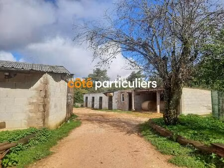 ferme équestre à vendre