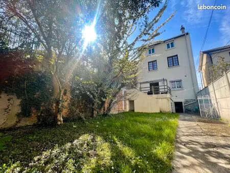 pavillon 5 pièces 109 m²