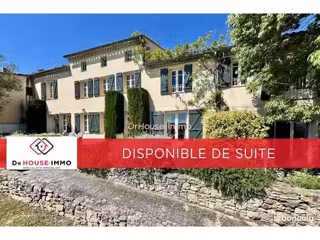 inconnu 20 pièces 809 m²