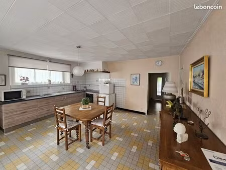 maison 5 pièces 165 m²