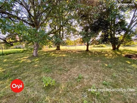 terrain 1 785 m² les andelys