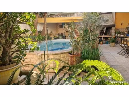 appartement en viager 6 pièces 120 m²