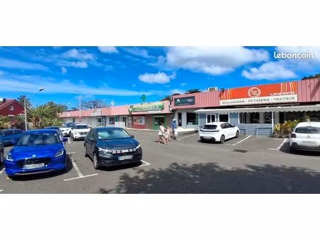 fonds de commerce n°1 bouillante - bail toutes activités 60m²