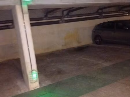 parking ballainvilliers sous sol