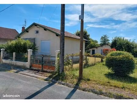 maison mussidan libre au 1er mai