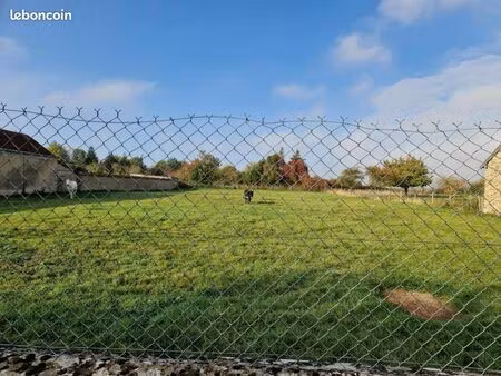 terrain 1 390 m² mercey