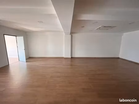 bureaux 92 m² ollioules