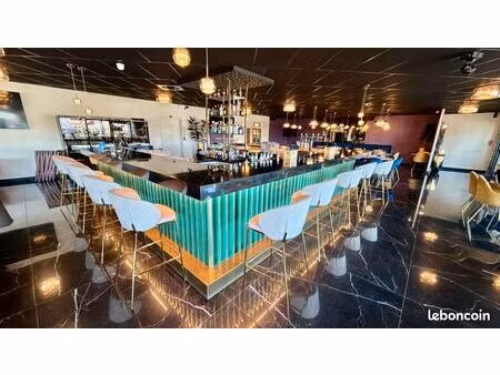 restaurant 750 m² la garde