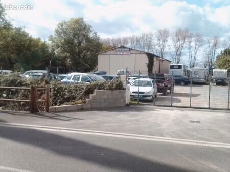 bâtiment artisanal commercial dans l'aude