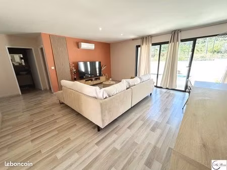 villa 4 pièces 87 m²