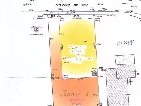 vends terrain à batir
