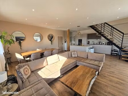 duplex 4 pièces 124 m²