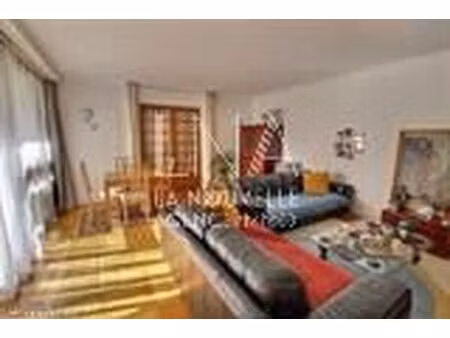 appartement 4 pièces 121 m²