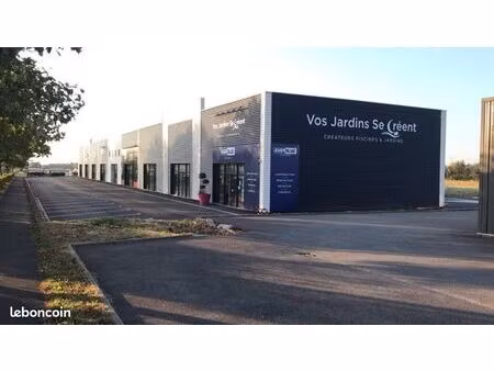 local commercial 220 m2 cagny rn 13