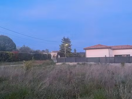 terrain 600 m² constructible alès 86 000